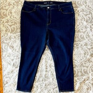 Old Navy High-rise Super Skinny 18 Short jeans